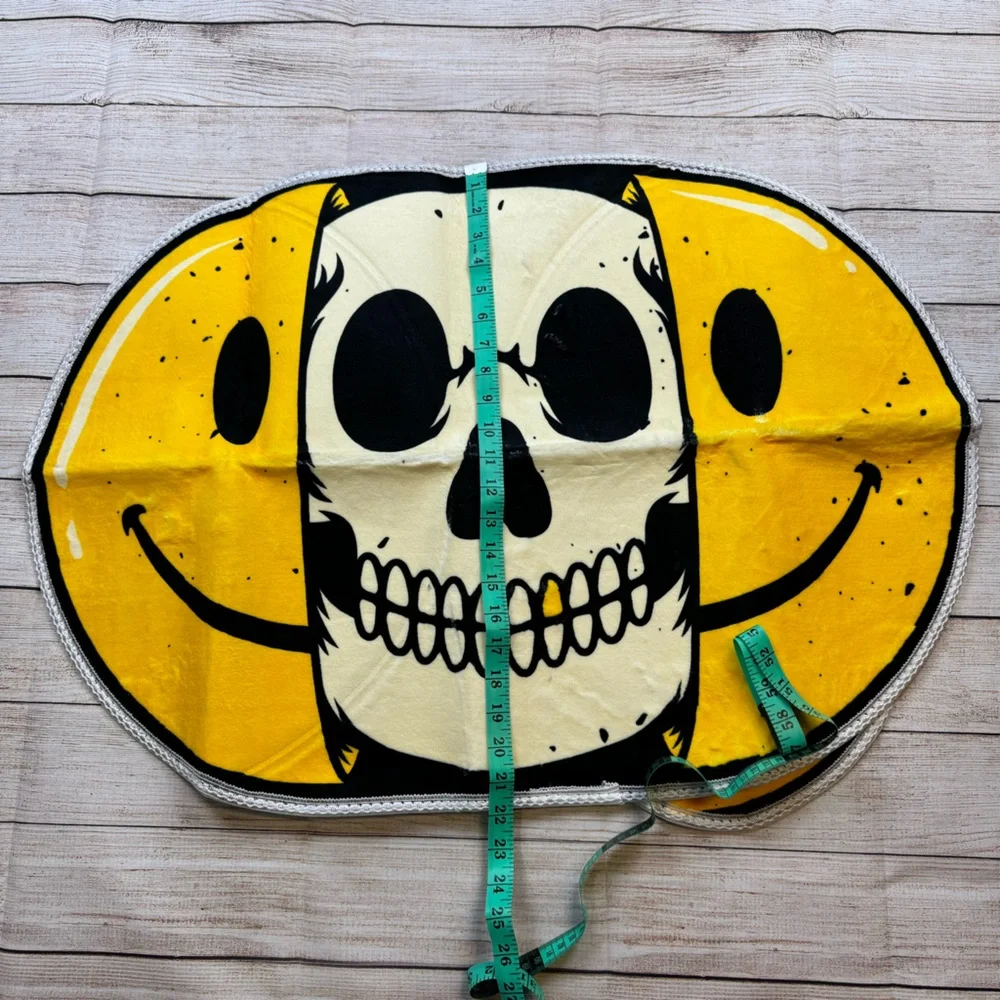 Set of 2 Smiling Skull Print Pattern Bath Rugs Art Microfiber Tufted Non-Slip